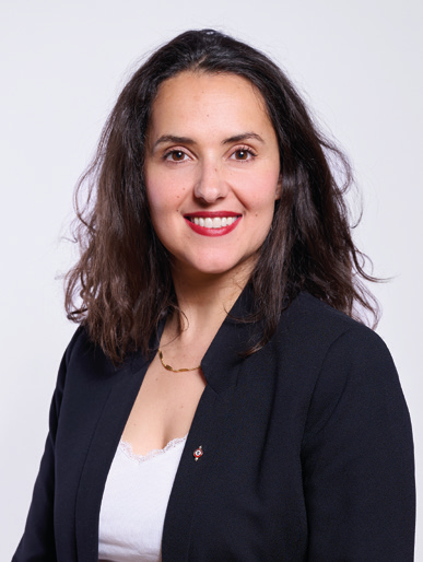 Emmanuelle Ribes